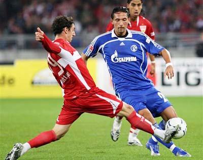 也給隊友創 也給隊友創